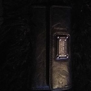 Nine west wallet